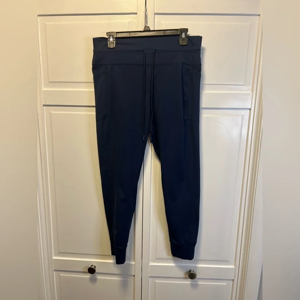 Spyder Active Jogger/Leggings Size Women’s XL Color Navy Blue
